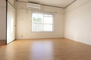 ビレッジハウス笹川9号棟【0306号室】の居間