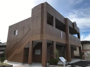 アンリウ アペゼの画像