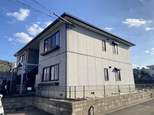 アン ファミール B棟の画像