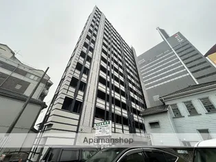 アースコートY’sシティ室町【5階】の外観