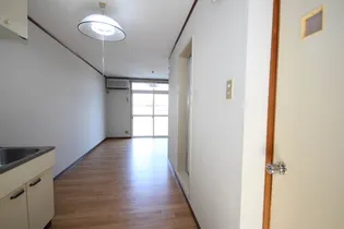 潮見コーポ【103号室】の内装