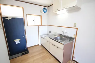 潮見コーポ【102号室】のキッチン