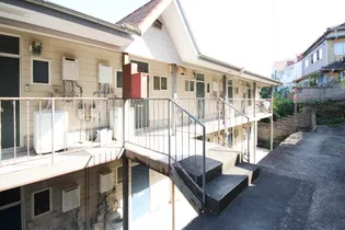 潮見コーポ【102号室】の外観