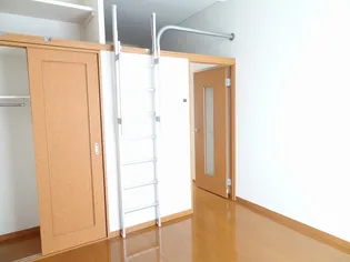 レオパレス小枝【104号室】の居間