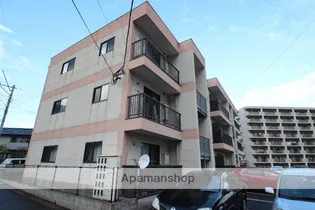 ファミール白鳥【3階】の外観