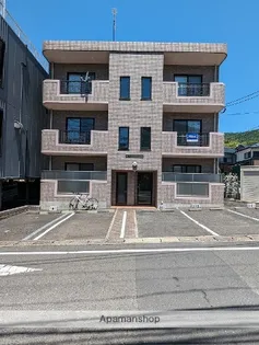 ゴールデンマンション【301号室】の外観