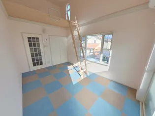 NICE帯山B棟【2階】の居間