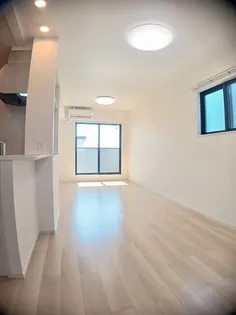 クレールヴィラージュ Ⅰ【2階】の居間