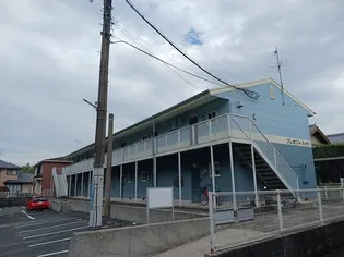 クレセントハイツ【2階】の外観