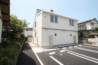 カーサ エレガンテ国府IIの画像