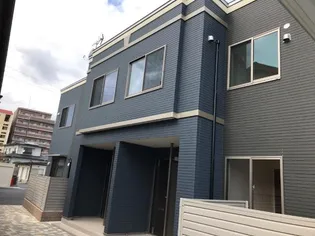 クレストール紫音の画像