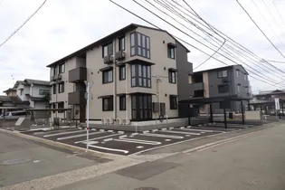 クルール東野の画像