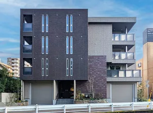 シャーメゾン 新屋敷 PREMIUM【1階】の外観