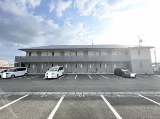 熊本県八代市鏡町両出【アパート】の外観
