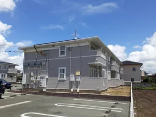 エンブレイスリセスの画像