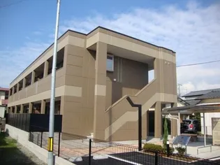 LUXURY【2階】の外観