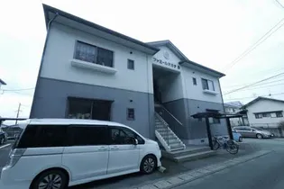 ファミールオガタ B棟【1階】の外観