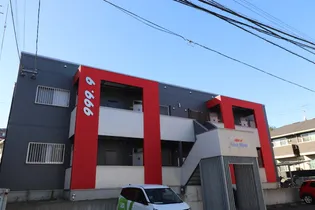 フォーナインの画像