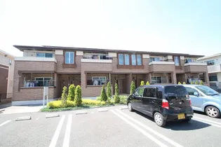 ウイング コートの画像