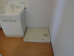 プレジール松岡 A棟【2階】の内装