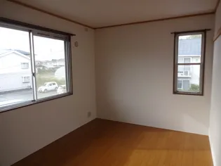 プレジール松岡 A棟【2階】の内装