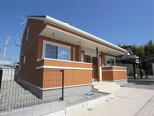 サン・コテージュD【1階】の外観