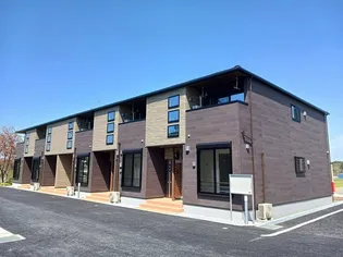 ブリッサ Dの画像