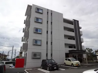 ロイヤルサクシード飛田の画像