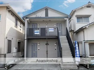 ヴィラ新大江【1階】の外観