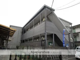 ウイングス1番館【1階】の外観