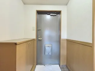 チェリーブランチ【2階】の玄関