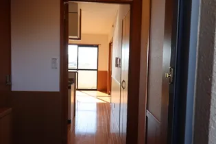 チェリーブランチ【3階】の玄関