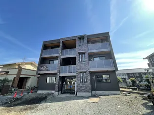 熊本県熊本市南区刈草3丁目【マンション】の外観