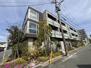 シャーメゾン九品寺プレミアム【1階】の外観