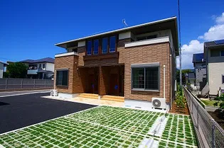 プール・トゥジュールA【2階】の外観