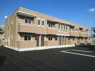 ヴェルナ・C【1階】の外観