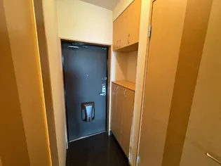 フォルテカーサ【2階】の玄関