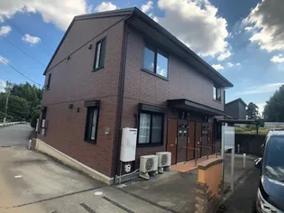 ホームパーティーⅤ号館【2階】の外観