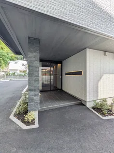 シャーメゾン壺川【2階】の外観