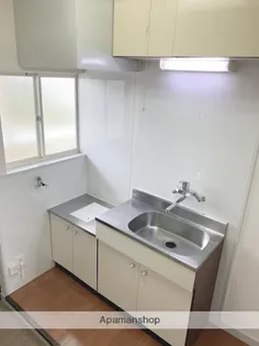 リーベンハウス5番館【103号室】のキッチン