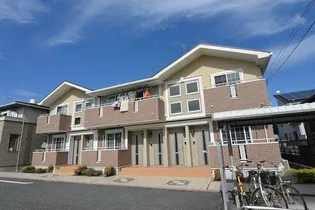 グリーンアベニュー E【2階】の外観