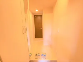 コンフォータブルTJ【2階】の玄関