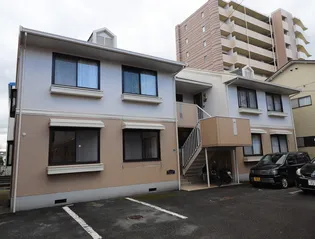 ファミール蓮台寺 C棟【1階】の外観