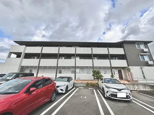 ヴォワ・リーブル【2階】の外観