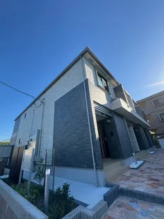 ベルクラール【2階】の外観