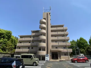 サルヴァトーレ黒髪【6階】の外観