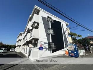 エレイネ黒髪【106号室】の外観