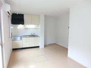 リバティコート【1階】の居間