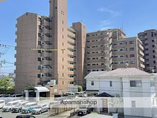 フラワーマンション城西【5階】の外観