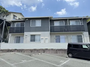 サンリッチ A棟【2階】の外観